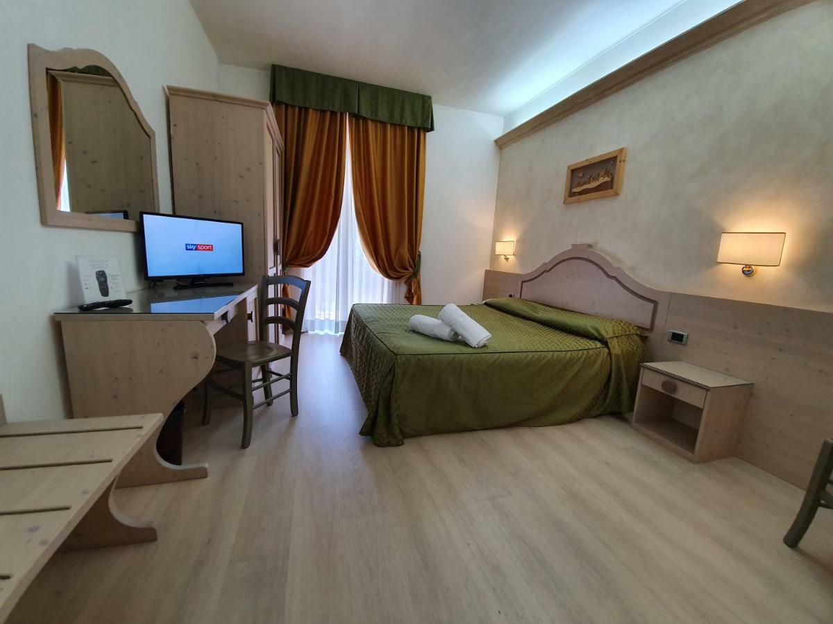 Hotel Gialletti Orvieto Luaran gambar